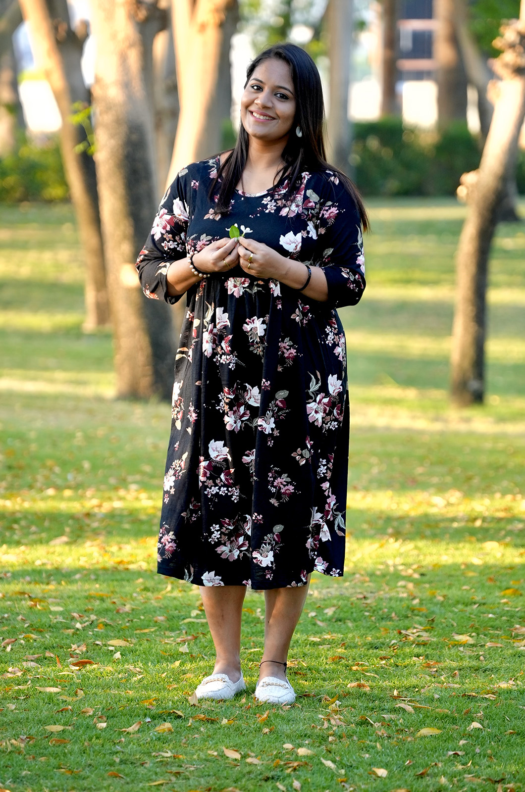 NatureNest Stretchable Feeding Top